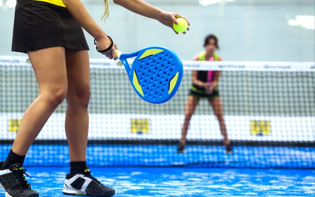 Padel: come prepararsi, prevenire infortuni, gestire il recupero e supportare il corpo con integratori